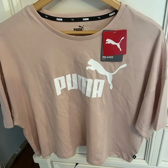 Perfect summer tee! - Picture 2 of 6